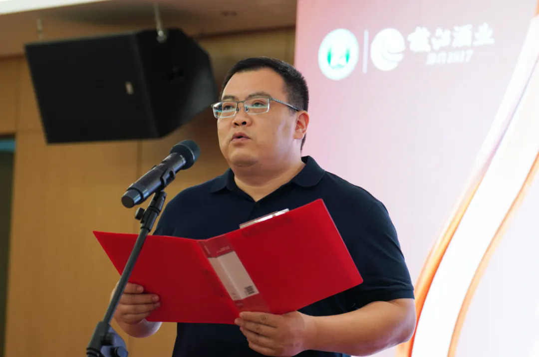 640 (2).webp.png 640 (2).webp.png